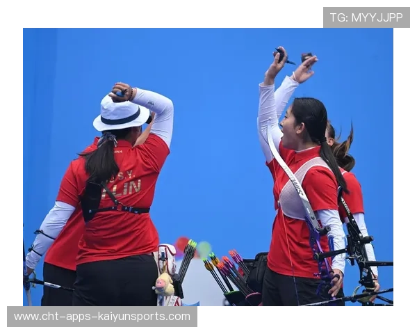 山东队夺射箭女子反曲弓团体冠军